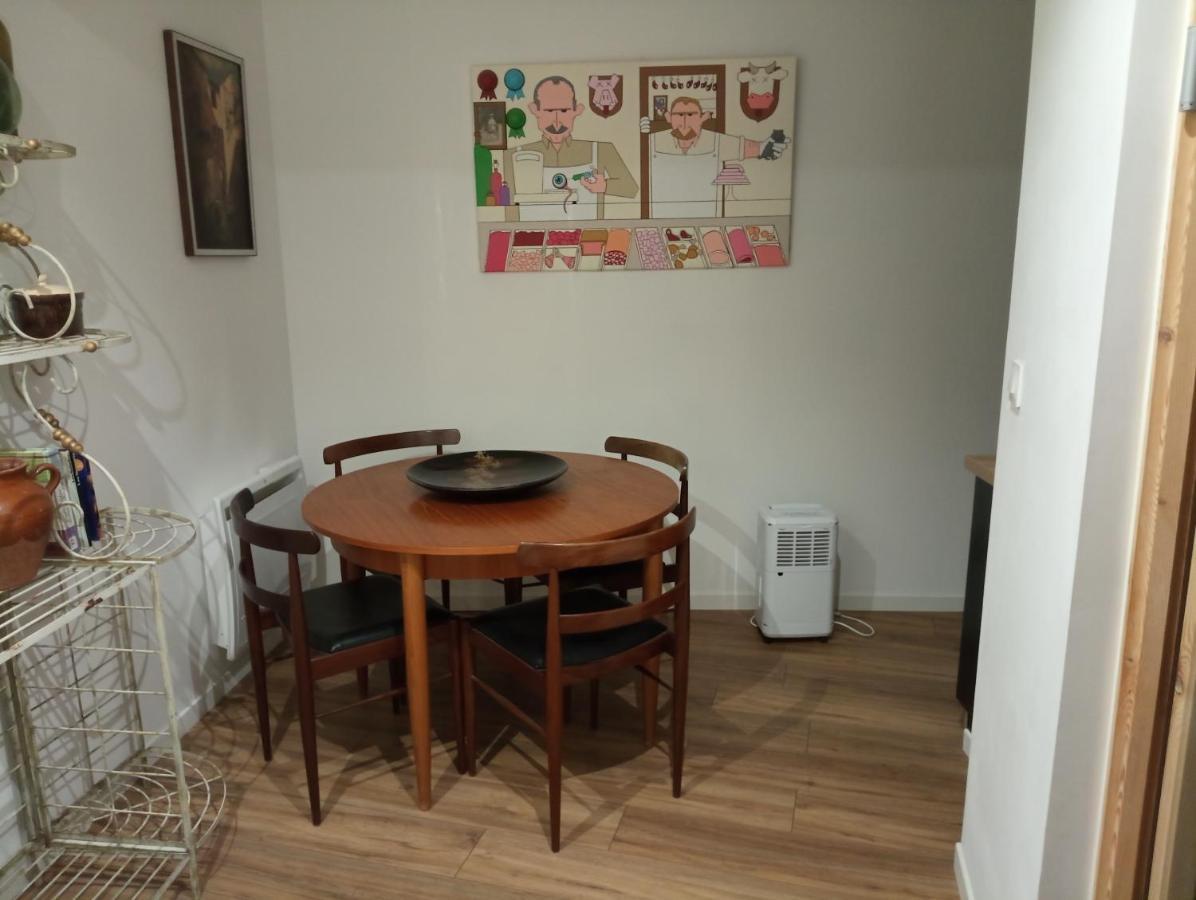 Thuir: Superbe Appartement Luaran gambar